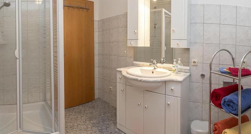 Apartamento Haus Sahin Vandans Exterior foto